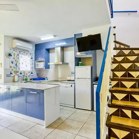 Apartment Victor Roses