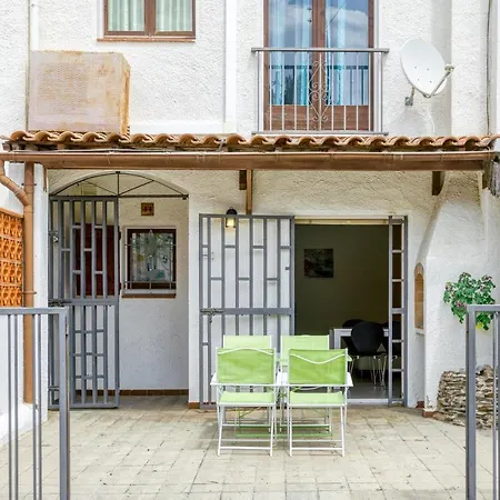 Apartment Victor Roses